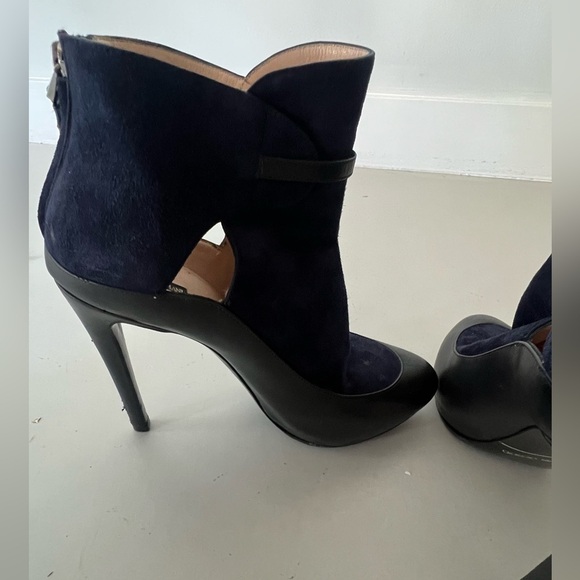 Giorgio Armani Suede Colourblock Pattern Booties - Picture 5 of 17